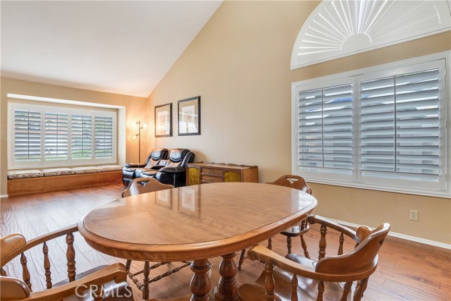 1305 Harvest Circle, Corona CA: https://media.crmls.org/medias/345ac2d2-9728-4fa5-82cc-5fcb3832387d.jpg