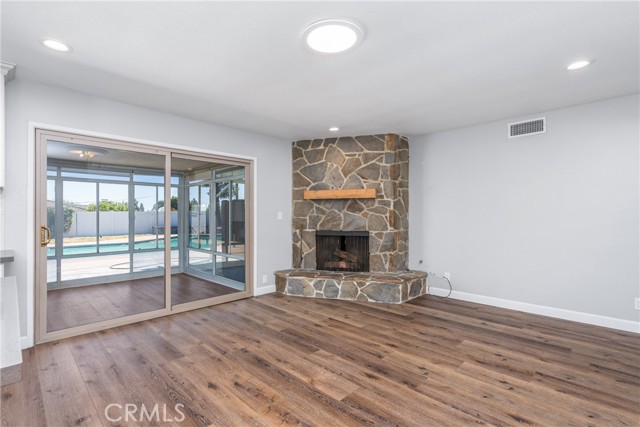 Detail Gallery Image 11 of 35 For 982 W 19th St, Upland,  CA 91784 - 3 Beds | 2/1 Baths
