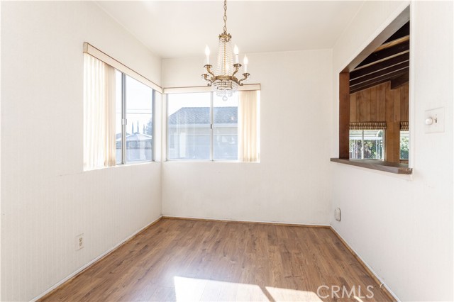 Detail Gallery Image 11 of 31 For 19218 Schoolcraft, Reseda,  CA 91335 - 3 Beds | 2 Baths