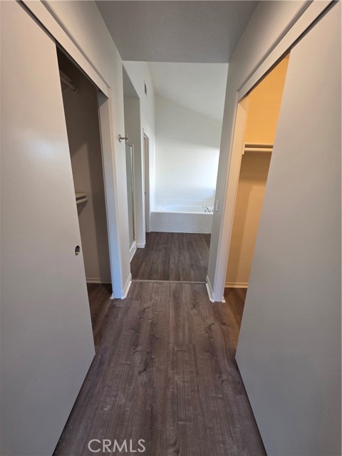 Image 17 of 35 For 31939 Monique