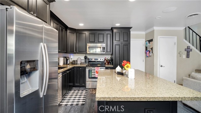 Detail Gallery Image 6 of 28 For 1616 Iowa #C,  Costa Mesa,  CA 92626 - 2 Beds | 1 Baths