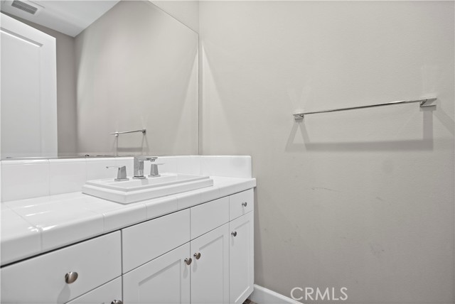 Detail Gallery Image 27 of 61 For 121 Paxton, Irvine,  CA 92620 - 4 Beds | 4/1 Baths