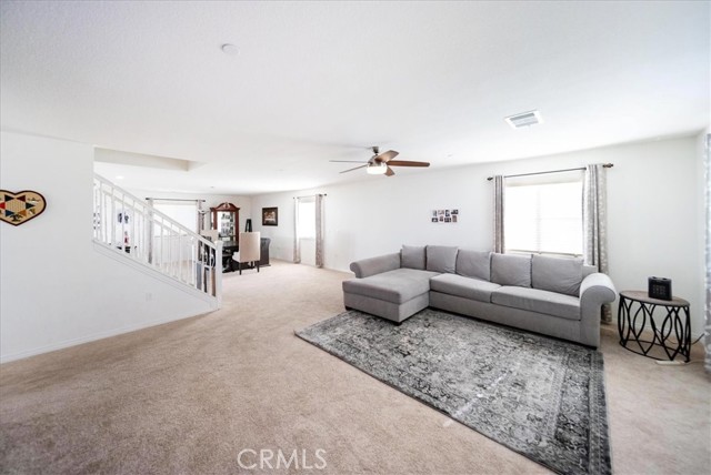 Detail Gallery Image 4 of 34 For 12956 Azalea, Moreno Valley,  CA 92555 - 4 Beds | 3 Baths