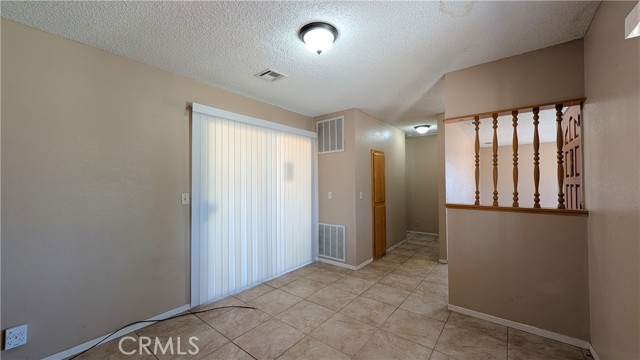 Detail Gallery Image 11 of 28 For 21512 Pahute Rd, Apple Valley,  CA 92308 - 2 Beds | 2 Baths