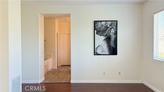 11958 Sunstone Court, Eastvale CA: https://media.crmls.org/medias/345d0c50-37a0-406b-be1d-b3df8d75e109.jpg