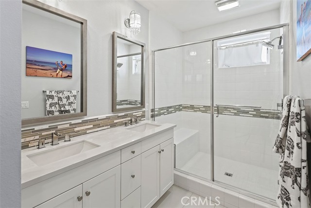 Detail Gallery Image 11 of 29 For 145 Mercer Way, Costa Mesa,  CA 92627 - 3 Beds | 3/1 Baths