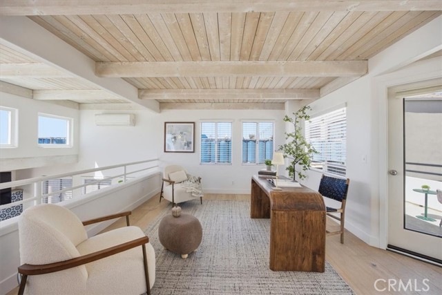 608 Palm Drive, Hermosa Beach, California 90254, 2 Bedrooms Bedrooms, ,2 BathroomsBathrooms,Residential,For Sale,Palm,SB26088243