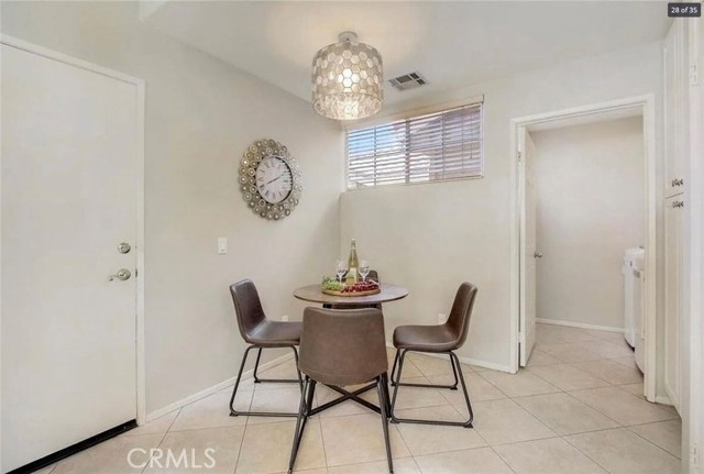 4928 Lazio Way, Oak Park CA: https://media.crmls.org/medias/345e967a-0a34-4dc1-a3ec-dfbac6db82a3.jpg