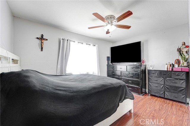 Detail Gallery Image 16 of 33 For 810 E 87th, Los Angeles,  CA 90002 - 4 Beds | 2 Baths