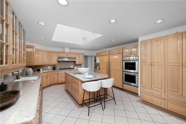 840 W Orange Grove Avenue, Arcadia CA: https://media.crmls.org/medias/345fb1d0-9d51-4572-ac46-e0c8179672f2.jpg