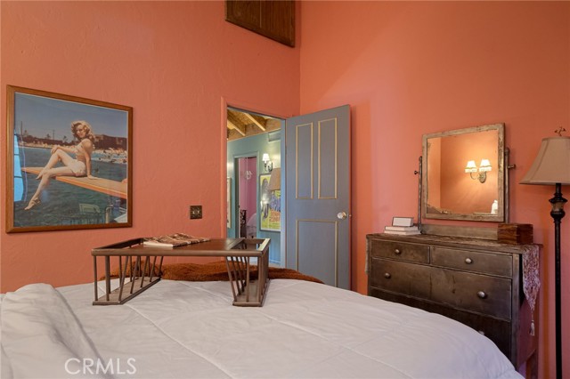 969 Oak Drive, Crestline CA: https://media.crmls.org/medias/346135ea-43d7-403a-acd7-a2a7208d6b0c.jpg