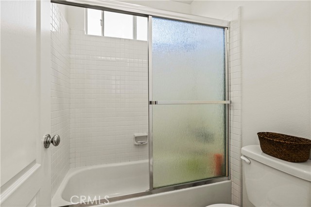 Detail Gallery Image 19 of 24 For 27118 Highlands Ln, Valencia,  CA 91354 - 4 Beds | 3 Baths