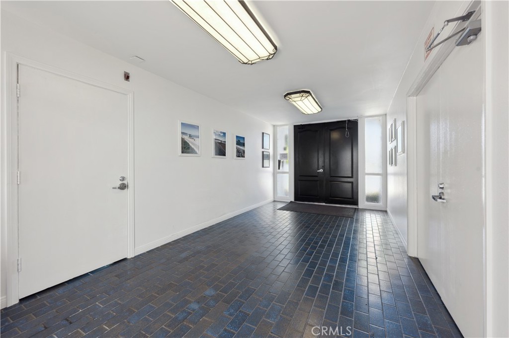 MLS #SB25262736 image #3