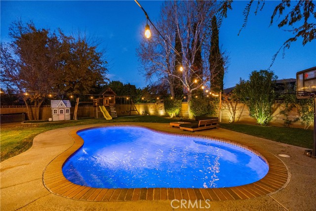 Detail Gallery Image 46 of 57 For 43034 Cherbourg, Lancaster,  CA 93536 - 3 Beds | 2 Baths