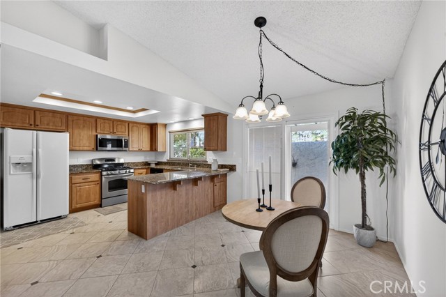 Image 16 of 59 For 13077 Bagatelle