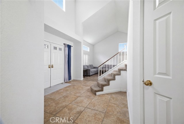 Detail Gallery Image 13 of 38 For 14673 Owens River, Victorville,  CA 92392 - 5 Beds | 3 Baths