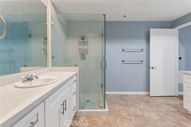 Detail Gallery Image 37 of 48 For 5350 White Oak Ave #413,  Encino,  CA 91316 - 2 Beds | 2 Baths