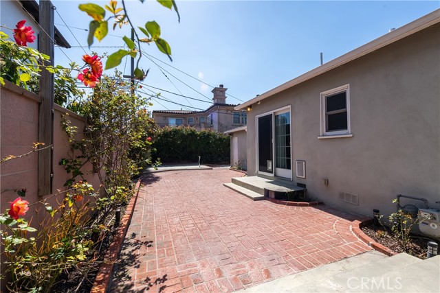 1600 21st Street, Manhattan Beach, California 90266, 3 Bedrooms Bedrooms, ,2 BathroomsBathrooms,Residential,Sold,21st,SB24044657