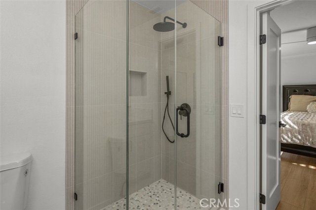 817 S Westchester Drive, Anaheim CA: https://media.crmls.org/medias/3466b0b7-32ba-442d-a024-a721a533acc1.jpg