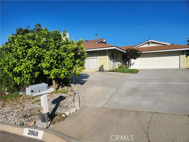 2868 Yojoa Place, Hacienda Heights CA: https://media.crmls.org/medias/3466b7e4-a1f6-4b81-bcc1-196421172444.jpg