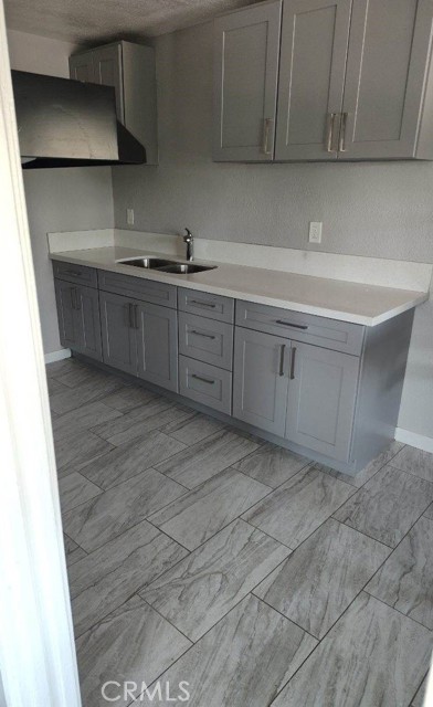 Detail Gallery Image 5 of 10 For 5411 Myrtle Ave #6,  Long Beach,  CA 90805 - 1 Beds | 1 Baths