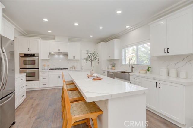 2220 Gates Avenue, Redondo Beach, California 90278, 4 Bedrooms Bedrooms, ,2 BathroomsBathrooms,Residential,Sold,Gates,SB21194759