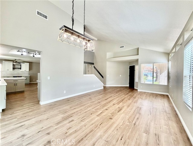 Detail Gallery Image 10 of 48 For 25211 Corte Sombrero, Murrieta,  CA 92563 - 4 Beds | 3 Baths