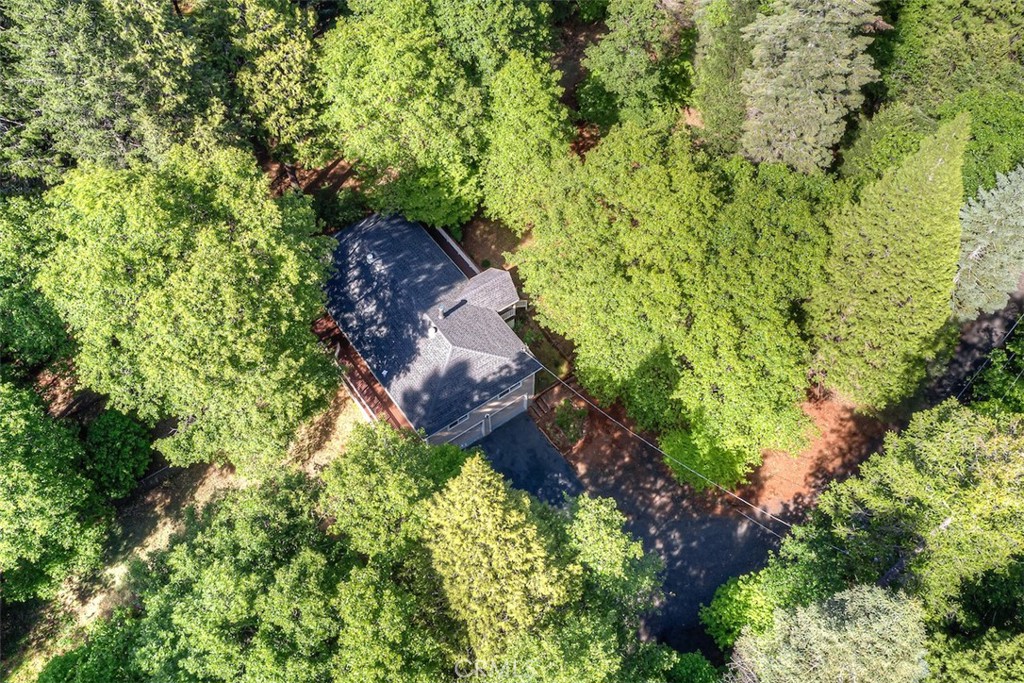 https://media.crmls.org/medias/346804ec-5293-45cb-b1de-2652d0a7f865.jpg?preset=X-Large
