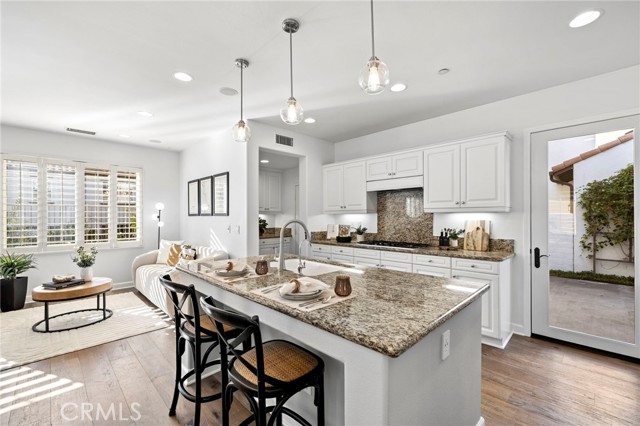 Detail Gallery Image 10 of 51 For 27 via Zamora, San Clemente,  CA 92673 - 3 Beds | 2/1 Baths