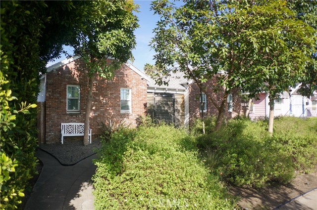 Detail Gallery Image 16 of 37 For 31 N Parkwood, Pasadena,  CA 91107 - – Beds | – Baths