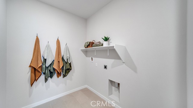 Detail Gallery Image 16 of 21 For 8463 Gabrielino Ct, Rancho Cucamonga,  CA 91730 - 3 Beds | 3 Baths