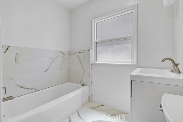 Detail Gallery Image 19 of 31 For 147 Avenida Rosa a,  San Clemente,  CA 92672 - 2 Beds | 1 Baths