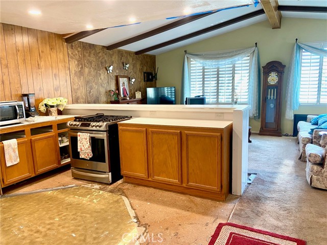 15111 Pipeline Avenue, Chino Hills CA: https://media.crmls.org/medias/346bd5b6-d7c7-4b32-8ab8-64af16704d2b.jpg