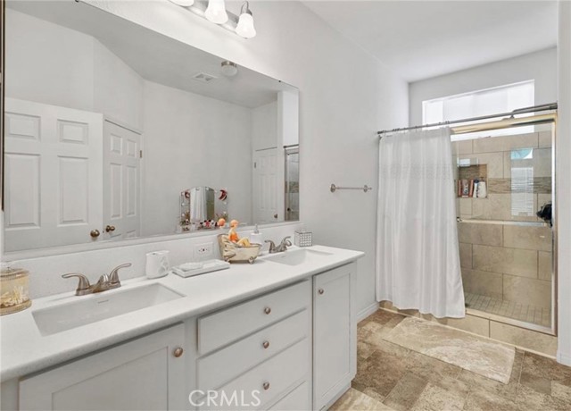 18583 Seaton Avenue, Perris CA: https://media.crmls.org/medias/346c4f12-93b8-4fbb-918b-ec3780b32352.jpg