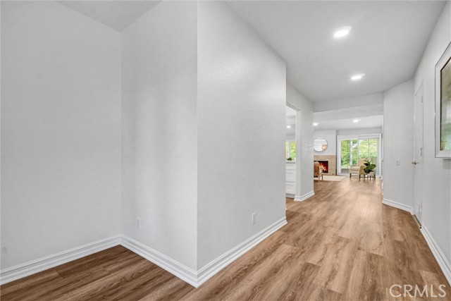 28103 Espinoza, Mission Viejo CA: https://media.crmls.org/medias/346d5cbc-78a4-4ccc-ba92-64fccaec5258.jpg