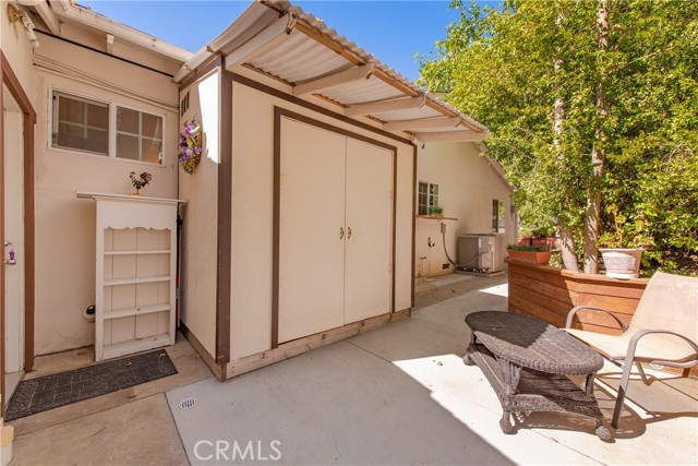 Detail Gallery Image 23 of 33 For 4892 Reforma Rd, Woodland Hills,  CA 91364 - 3 Beds | 2 Baths