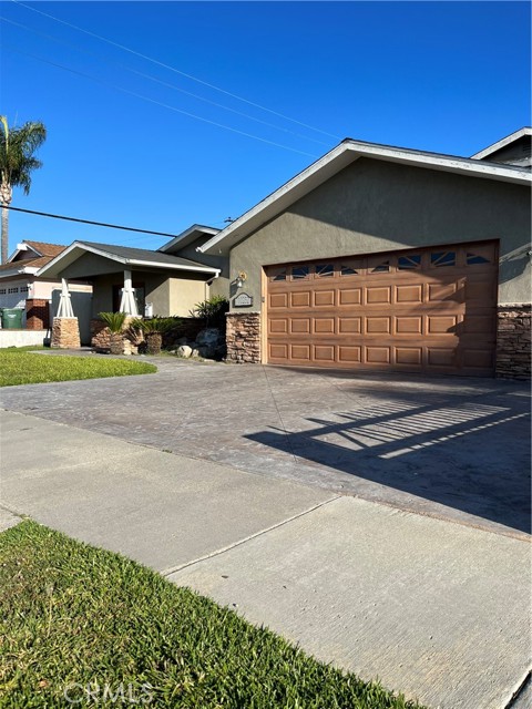 Detail Gallery Image 2 of 43 For 10232 Pua Dr, Huntington Beach,  CA 92646 - 3 Beds | 2 Baths