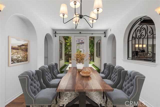 34 Tall Hedge, Irvine CA: https://media.crmls.org/medias/346de8c1-8189-46e8-92cb-a1906de1a2a7.jpg