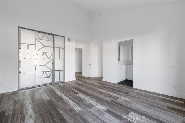 Detail Gallery Image 22 of 46 For 5100 Riverton Ave #14,  North Hollywood,  CA 91601 - 3 Beds | 2/1 Baths