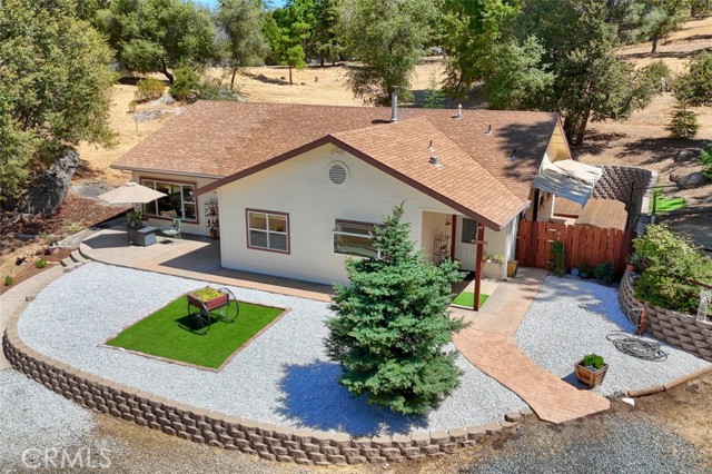 Detail Gallery Image 1 of 61 For 5722 Darrah Rd, Mariposa,  CA 95338 - 3 Beds | 2 Baths