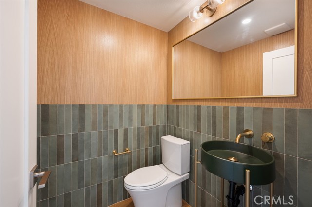 Detail Gallery Image 28 of 54 For 2880 Club House Rd, Costa Mesa,  CA 92626 - 5 Beds | 2/1 Baths