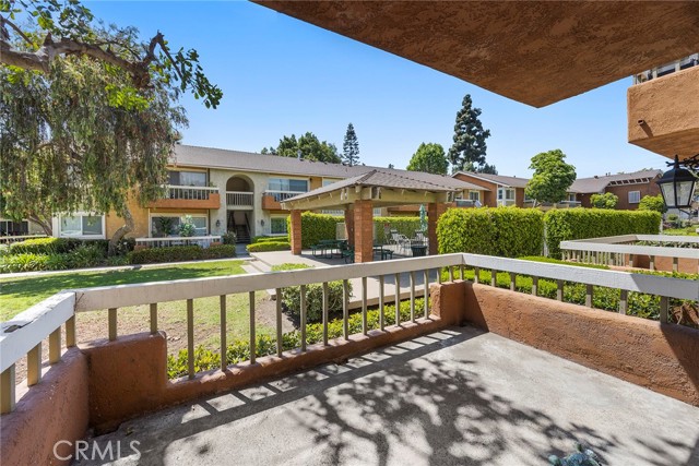 Detail Gallery Image 1 of 27 For 16404 Leffingwell Rd. Unit 37, Whittier,  CA 90603 - 2 Beds | 2 Baths