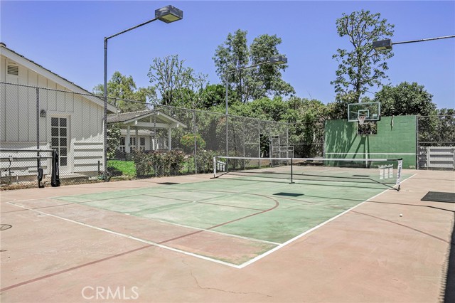 42 Empty Saddle Road, Rolling Hills Estates CA: https://media.crmls.org/medias/34717604-b3b3-4e5e-80d1-c12adfe7d0de.jpg