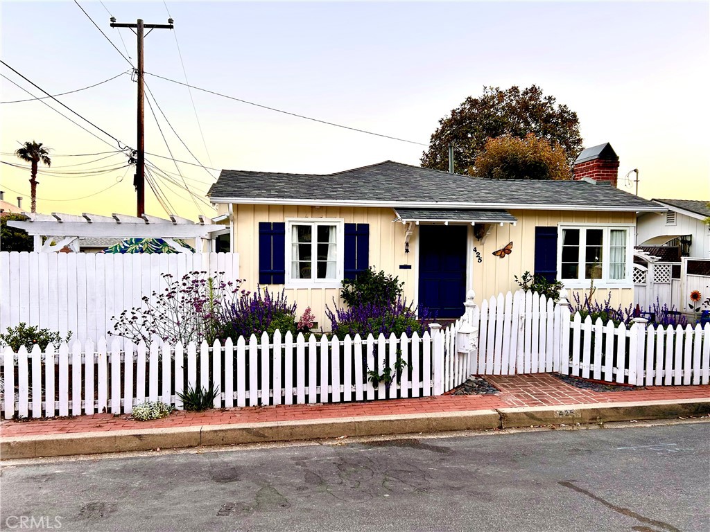 425 Monterey Drive