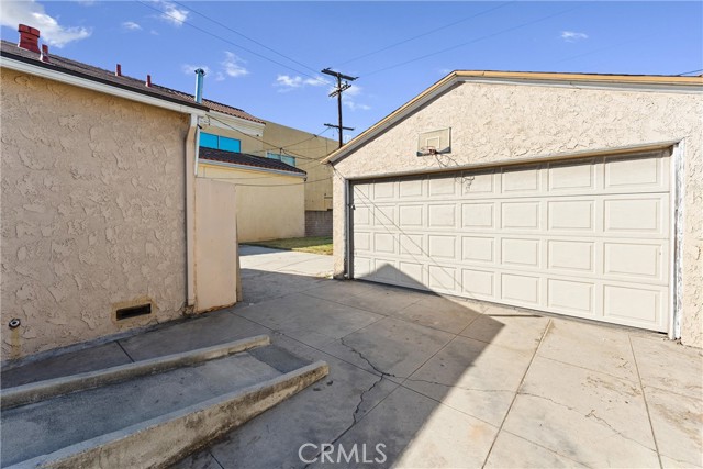 Detail Gallery Image 21 of 28 For 2415 Wilma Ave, Commerce,  CA 90040 - 3 Beds | 2 Baths