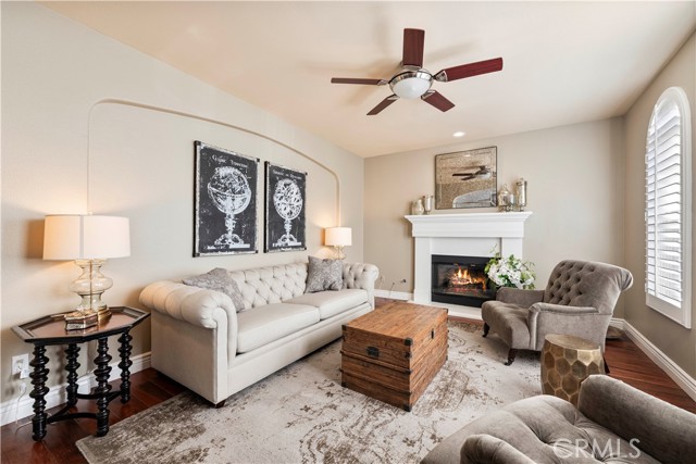 Detail Gallery Image 3 of 50 For 26101 Knoll Ct, Valencia,  CA 91381 - 5 Beds | 3/1 Baths