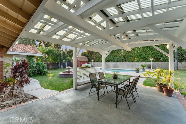 1073 E Knollcrest Drive, Covina CA: https://media.crmls.org/medias/34724164-b375-4edc-bb92-d0ae7d1114cd.jpg