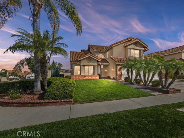 Detail Gallery Image 1 of 1 For 2601 Mangular Ave, Corona,  CA 92882 - 4 Beds | 3 Baths