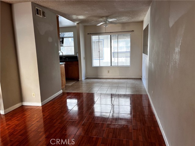 9346 Van Nuys Boulevard, 9 photo 8