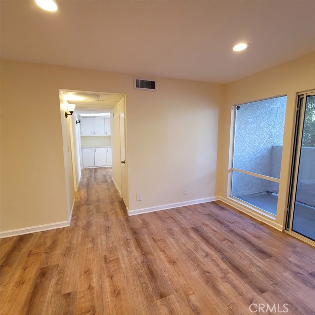 Detail Gallery Image 11 of 39 For 20134 Leadwell St #258,  Winnetka,  CA 91306 - 3 Beds | 2 Baths